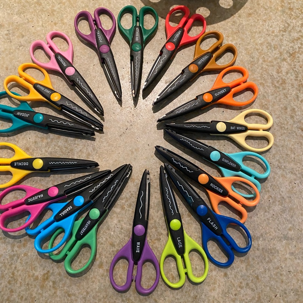 Edger scissors for kids or adult crafting